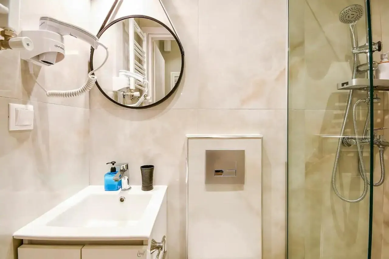 Danae Luxurious Suite #Tifhelexpo Thessaloniki Apartment