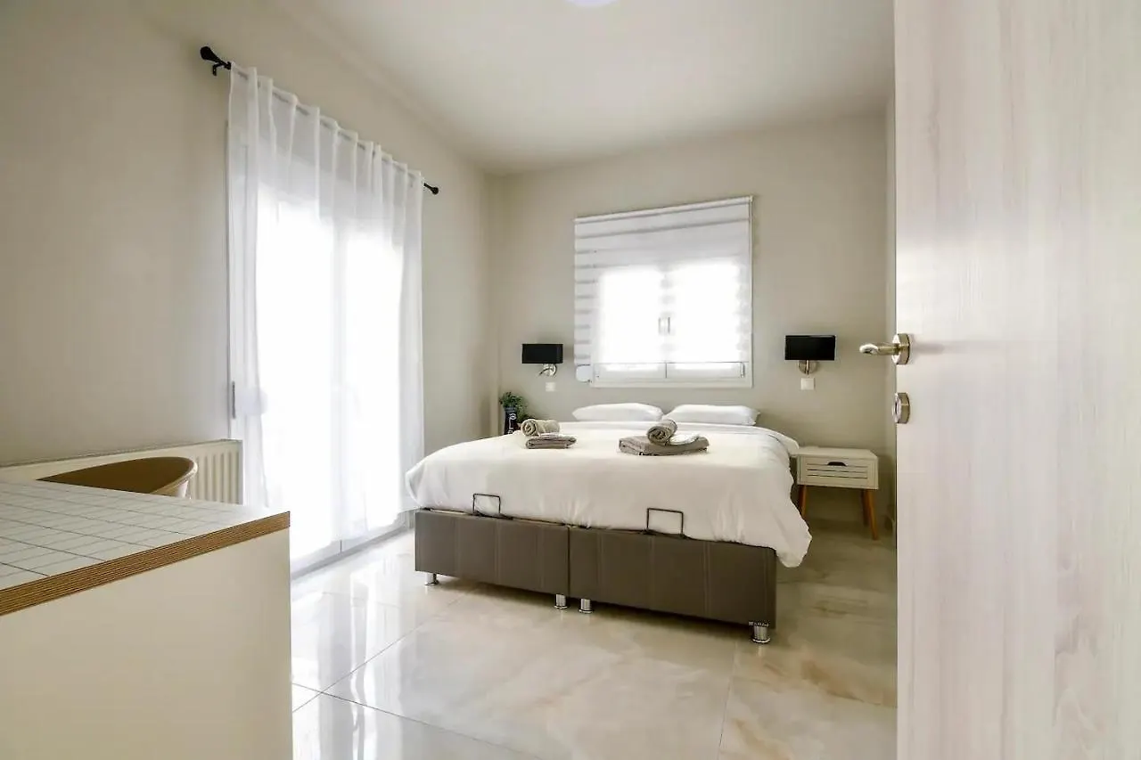 Danae Luxurious Suite #Tifhelexpo Thessaloniki 0*,  Greece