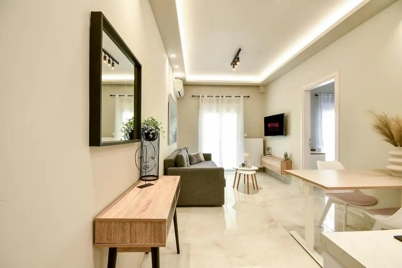 Apartment Danae Luxurious Suite #Tifhelexpo Thessaloniki Greece